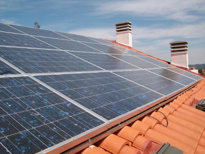 Empresa instaladora montadores placas y paneles solares fotovoltaicos en Valladolid y Segovia